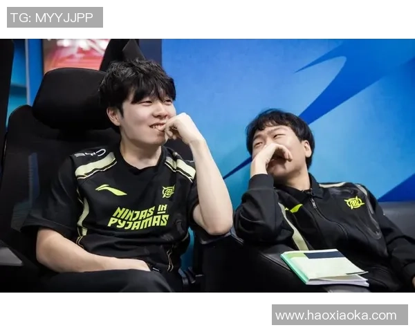 团结一心:探讨FPX在英雄联盟中的团队协作与战术配合