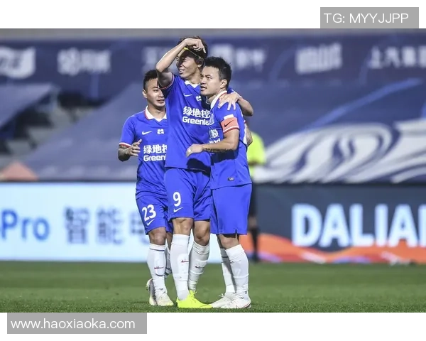 恒大与申花精彩对决全场录像回放及赛后精彩瞬间分析